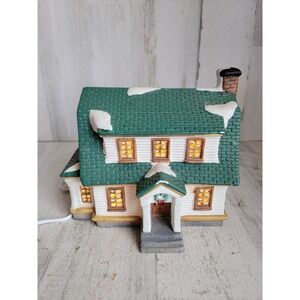 O'well country barn green vintage village accessory Xmas Dickens cottage